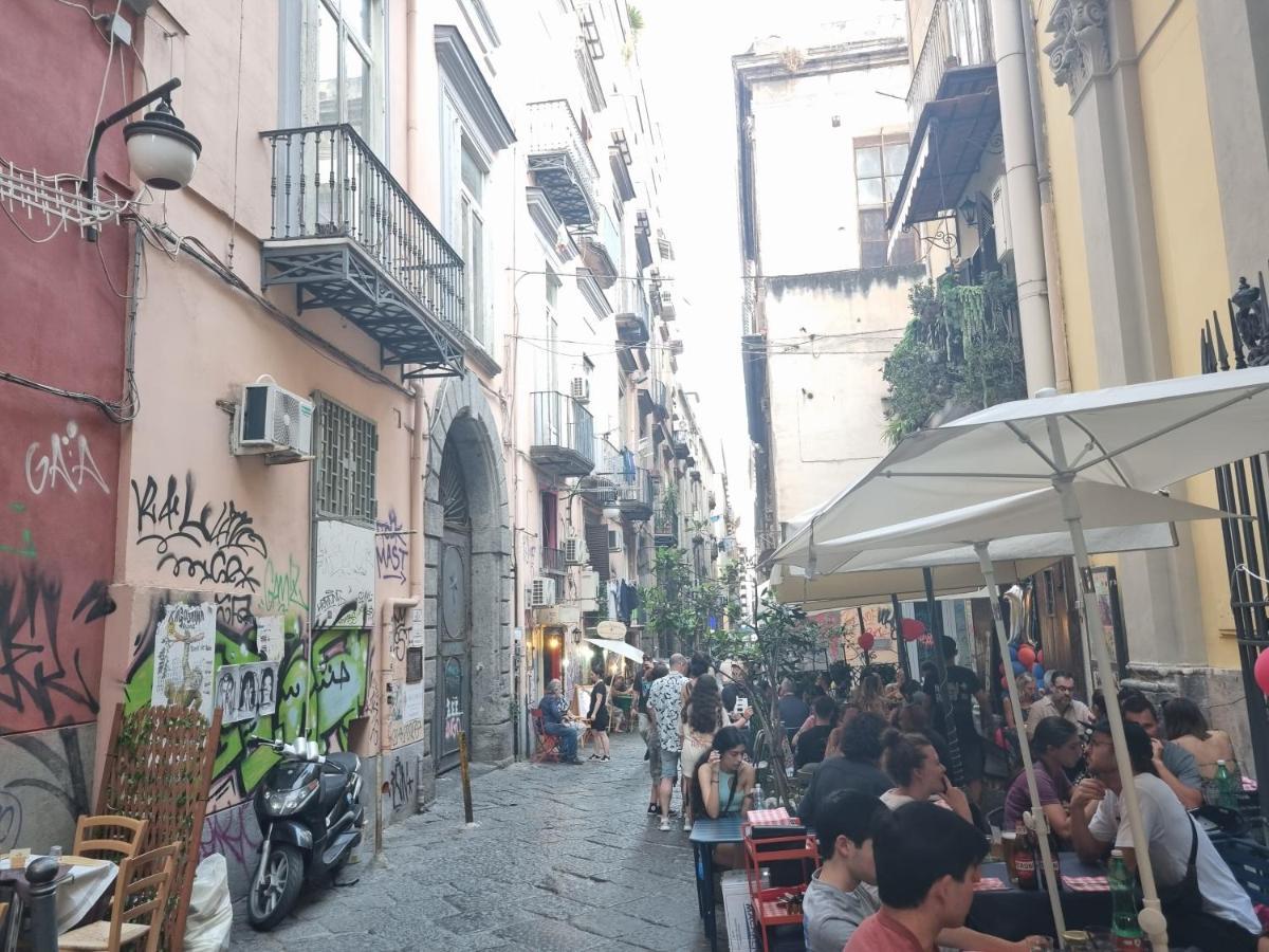 Uanema House Apartment Naples Exterior photo