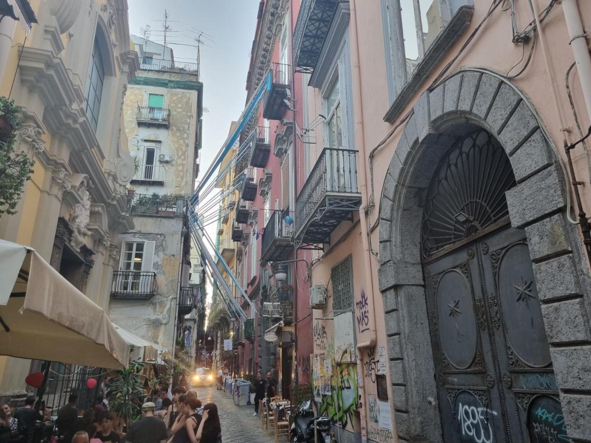 Uanema House Apartment Naples Exterior photo