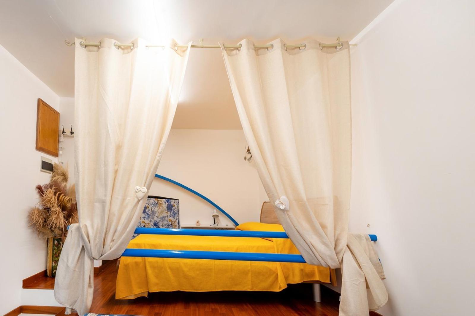 Uanema House Apartment Naples Exterior photo